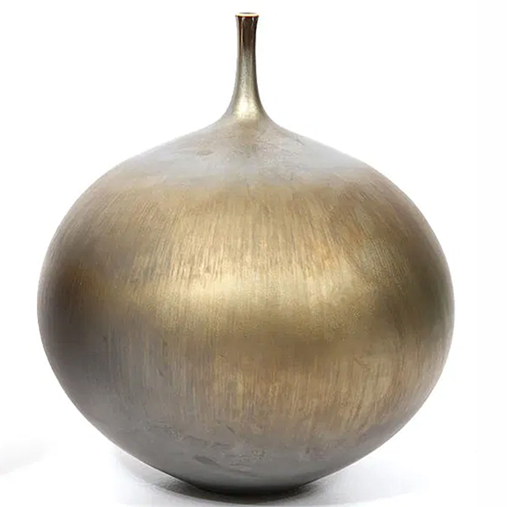 Globe Vase by Hideaki Miyamura in Bronze Glaze