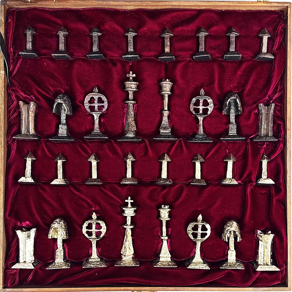Charles Martel Chess Set by Richard Synek